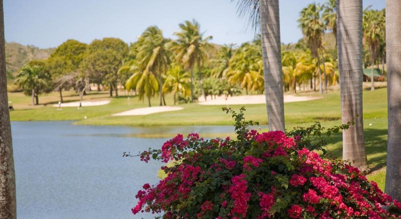 Carambola Beach Resort St. Croix, Us Virgin Islands Fountain Εξωτερικό φωτογραφία